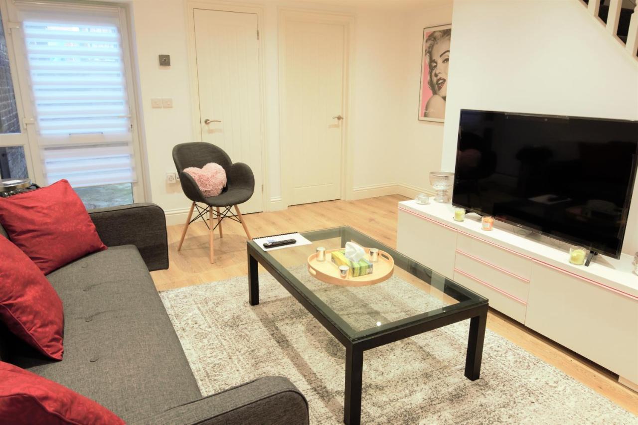 Stylish 2 Bedroom Apartment In The Heart Of Greenwich لندن المظهر الخارجي الصورة