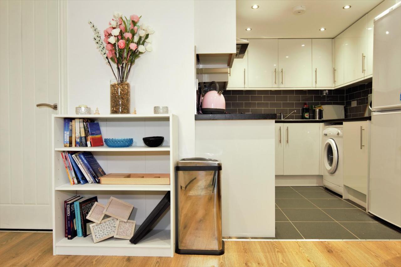 Stylish 2 Bedroom Apartment In The Heart Of Greenwich لندن المظهر الخارجي الصورة