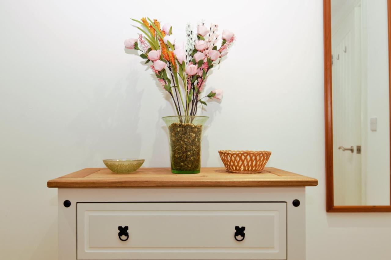 Stylish 2 Bedroom Apartment In The Heart Of Greenwich لندن المظهر الخارجي الصورة